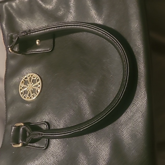 Avon faux leather bag - Picture 2 of 7